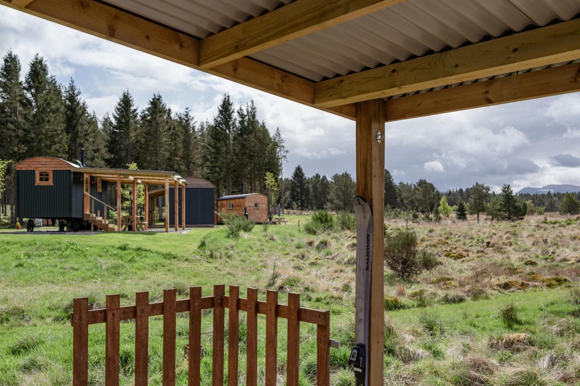Highland Shepherd Huts Nethy Bridge Ruang foto
